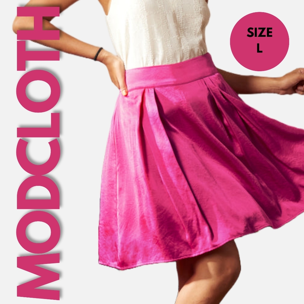 NWT ModCloth Everyday Enchantment Magenta Pleated Skirt Size L - Picture 1 of 9